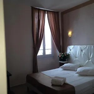 Arcotel 4 Minutes Du Palais Des Festivals - New Management New Team - Old Revievv Hotel Cannes